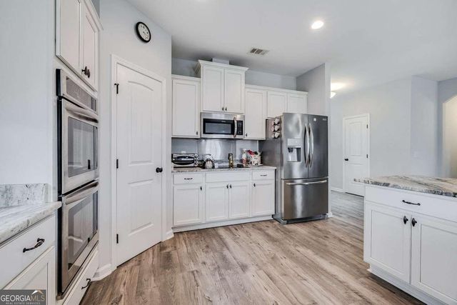 25 Swallow Tail Circle, Savannah, GA 31405