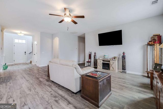 25 Swallow Tail Circle, Savannah, GA 31405