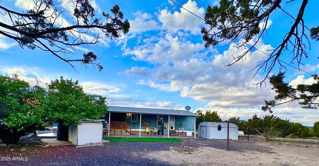 80 ACR 8050 Road, Concho, AZ 85924