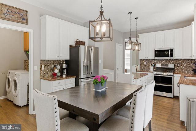 65 FOX HOLLOW LN, Sewell, NJ 08080
