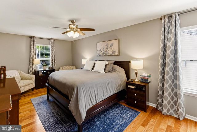 65 FOX HOLLOW LN, Sewell, NJ 08080