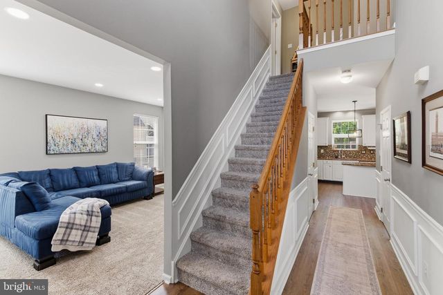 65 FOX HOLLOW LN, Sewell, NJ 08080