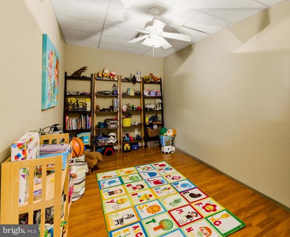 65 FOX HOLLOW LN, Sewell, NJ 08080