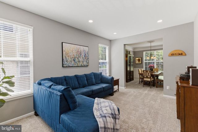 65 FOX HOLLOW LN, Sewell, NJ 08080