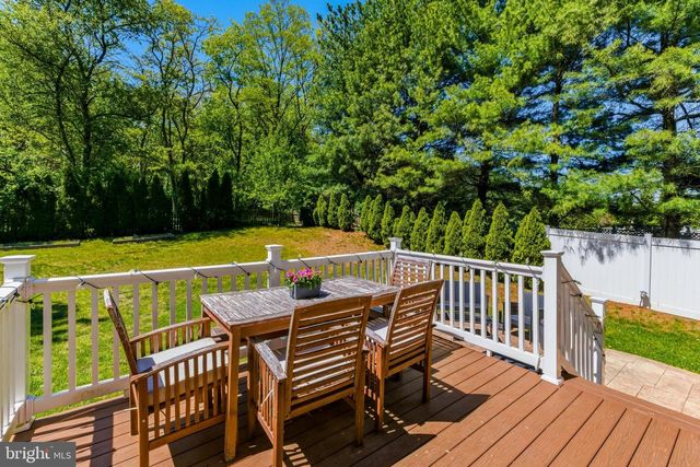 65 FOX HOLLOW LN, Sewell, NJ 08080