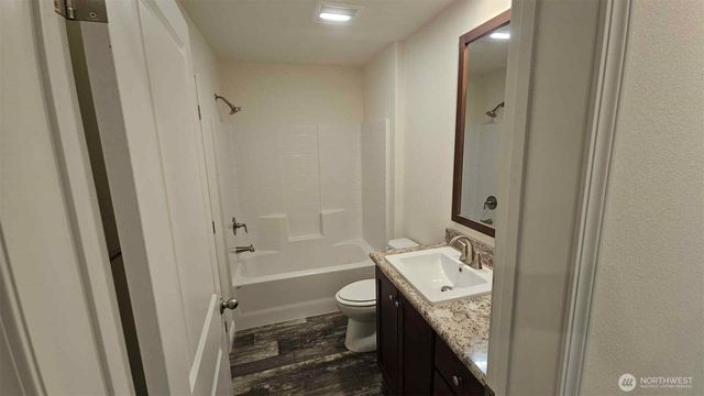 826 Chester Avenue, Bremerton, WA 98337