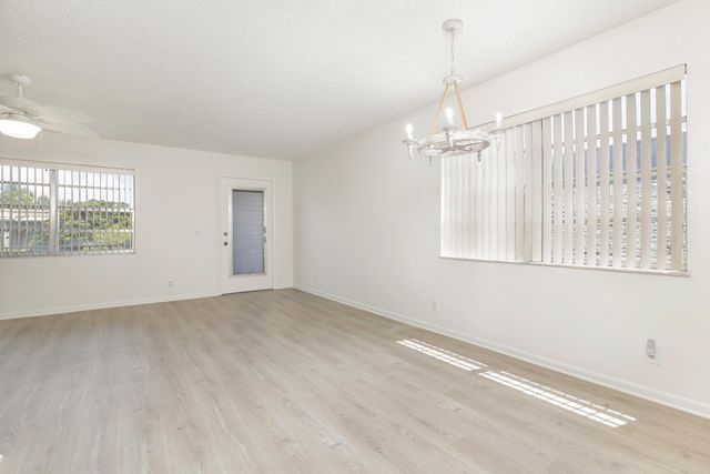 136 Flanders C, Delray Beach, FL 33484