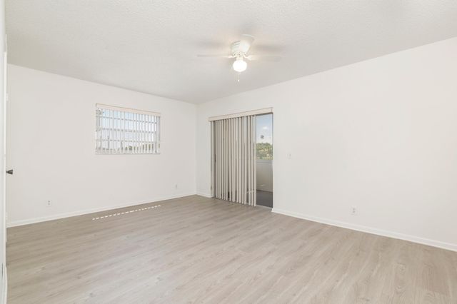 136 Flanders C, Delray Beach, FL 33484