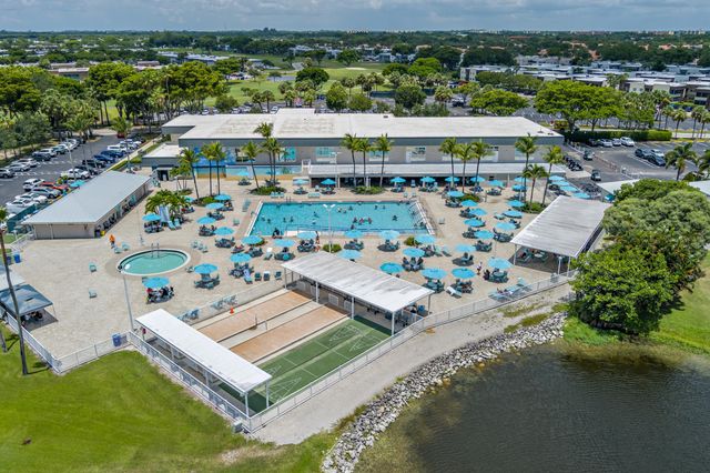 136 Flanders C, Delray Beach, FL 33484