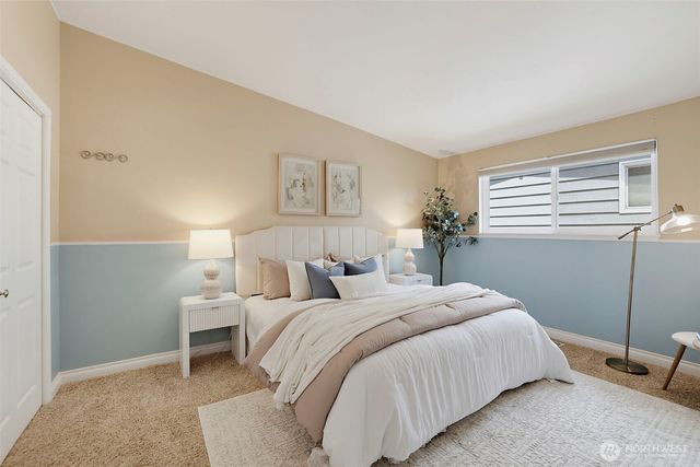 16106 Densmore Avenue N, Shoreline, WA 98133