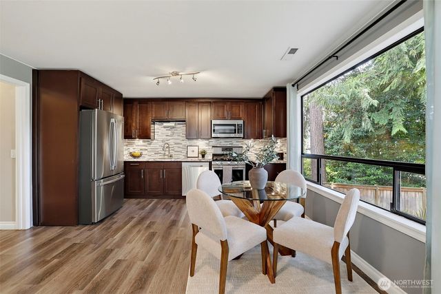 16106 Densmore Avenue N, Shoreline, WA 98133