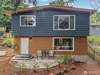16106 Densmore Avenue N, Shoreline, WA 98133
