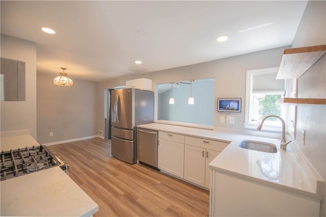 1 Knollwood Drive, Cumberland, RI 02864