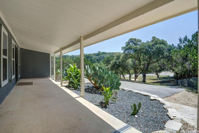 700 Firefly Dr, Canyon Lake, TX 78133