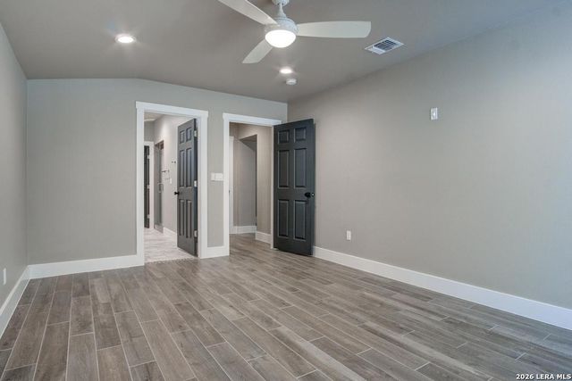 700 Firefly Dr, Canyon Lake, TX 78133
