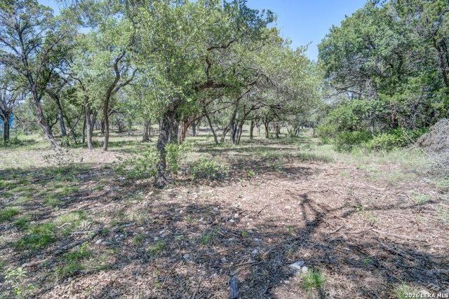 700 Firefly Dr, Canyon Lake, TX 78133