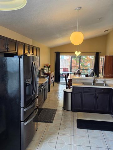 10041 RIVER GLEN CT, Orlando, FL 32825