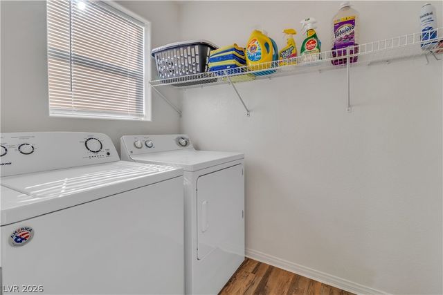 1239 Little Boy Blue Avenue, Las Vegas, NV 89183