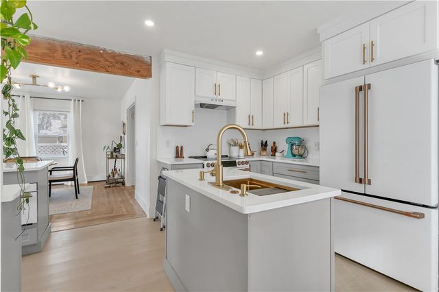 212 Leah Street, Providence, RI 02908