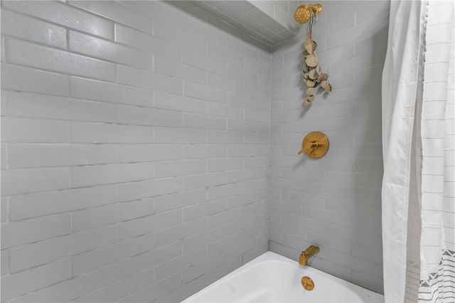 212 Leah Street, Providence, RI 02908