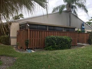 5270 Cedarbend DR 1, Fort Myers, FL 33919