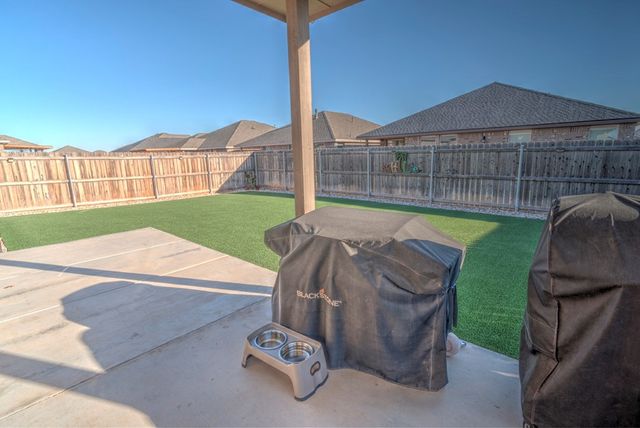 6915 Thomas Paine Rd, Midland, TX 79706