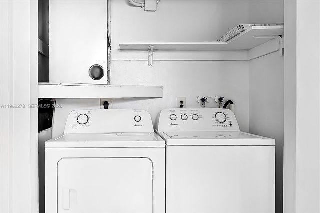 2327 NW 52nd Ct 2327, Fort Lauderdale, FL 33309