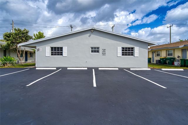 2327 NW 52nd Ct 2327, Fort Lauderdale, FL 33309