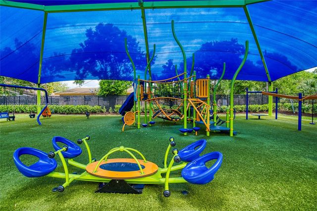 2327 NW 52nd Ct 2327, Fort Lauderdale, FL 33309