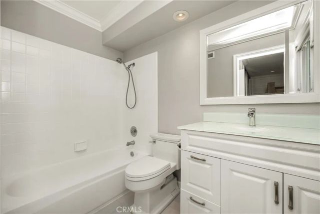 16 Sudbury, Laguna Niguel, CA 92677