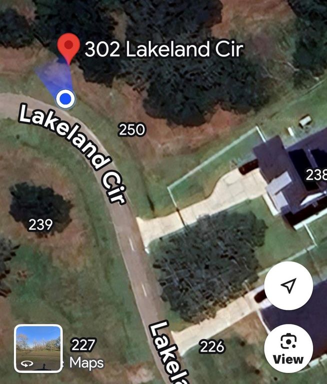302 Lakeland Circle, Rosharon, TX 77583