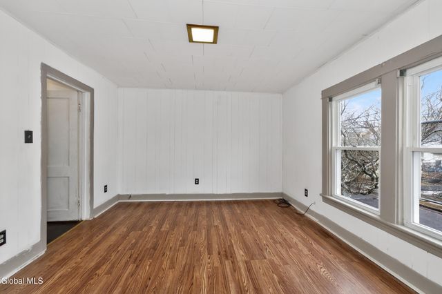 23 Woodrow Court, Troy, NY 12180