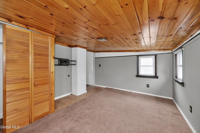 23 Woodrow Court, Troy, NY 12180