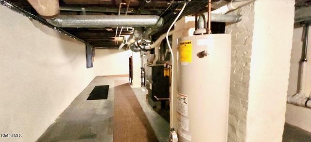 23 Woodrow Court, Troy, NY 12180