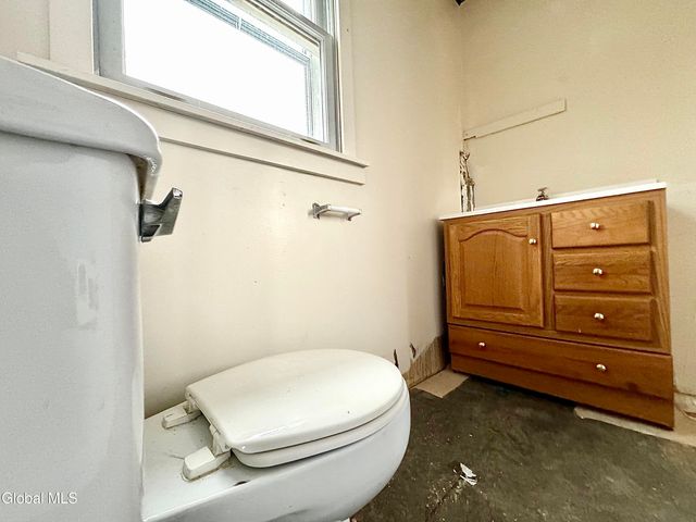 854 Millers Corners Road, Florida, NY 12010