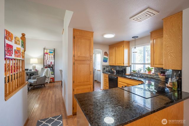 110 E Belair Drive, Moses Lake, WA 98837