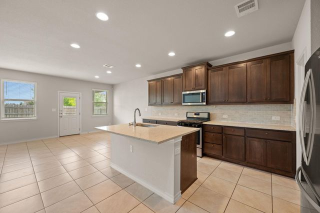 6605 Verona PL, Round Rock, TX 78665