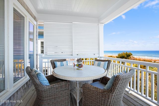 11 Sandpiper Street, Wrightsville Beach, NC 28480