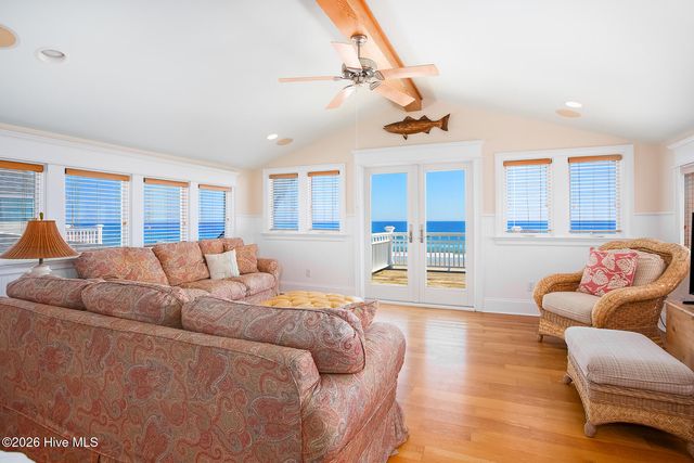 11 Sandpiper Street, Wrightsville Beach, NC 28480