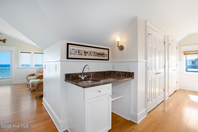 11 Sandpiper Street, Wrightsville Beach, NC 28480