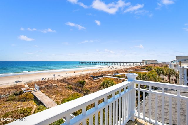 11 Sandpiper Street, Wrightsville Beach, NC 28480