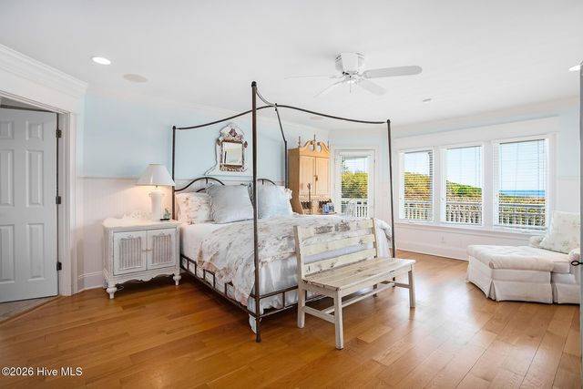 11 Sandpiper Street, Wrightsville Beach, NC 28480