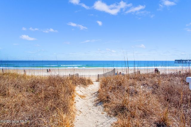 11 Sandpiper Street, Wrightsville Beach, NC 28480