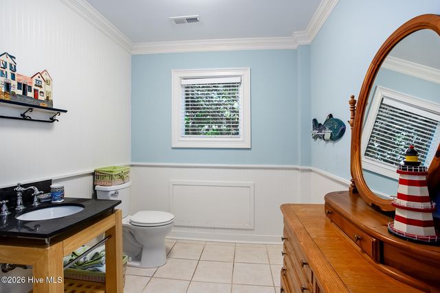 11 Sandpiper Street, Wrightsville Beach, NC 28480