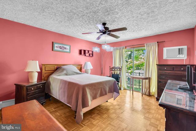 705 ANTHONY AVE, Toms River, NJ 08753