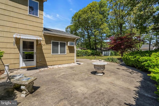 705 ANTHONY AVE, Toms River, NJ 08753