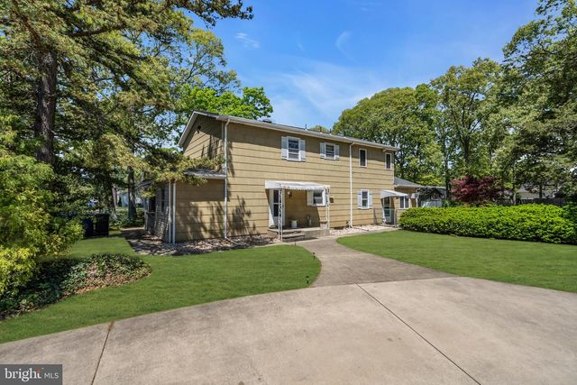 705 ANTHONY AVE, Toms River, NJ 08753