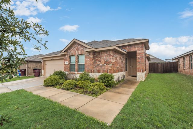 2121 Tulipwood Drive, Royse City, TX 75189