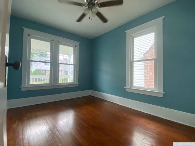 29 Glenwood Boulevard, Hudson, NY 12534
