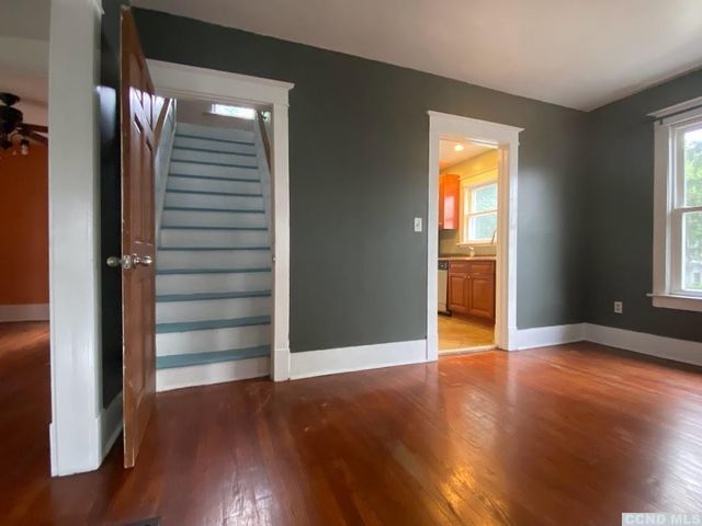 29 Glenwood Boulevard, Hudson, NY 12534